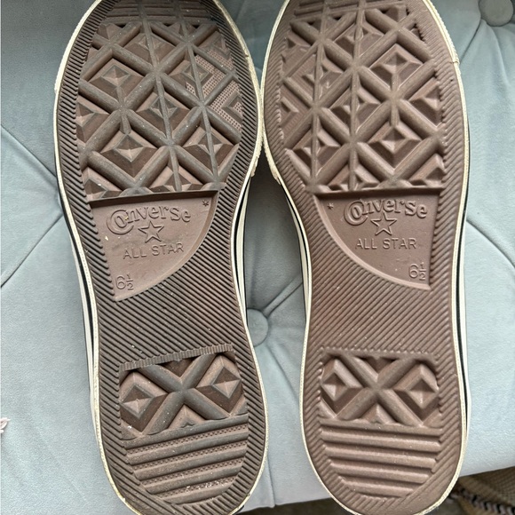 Converse Chuck Ts/Chuck 70, like new. - Picture 6 of 6